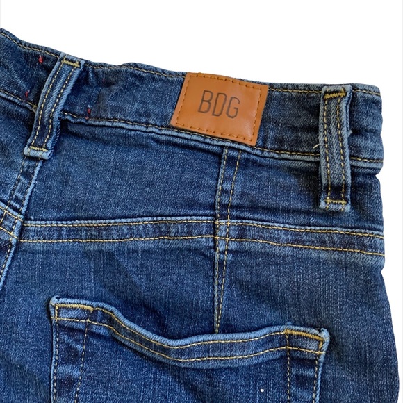 URBAN OUTFITTERS SHORT BDG 25 - Picture 7 of 8